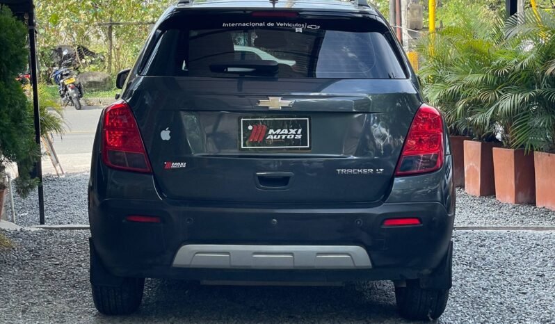 
								CHEVROLET TRACKER LT AT 1.8 full									
