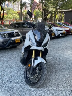 HONDA XADV750P