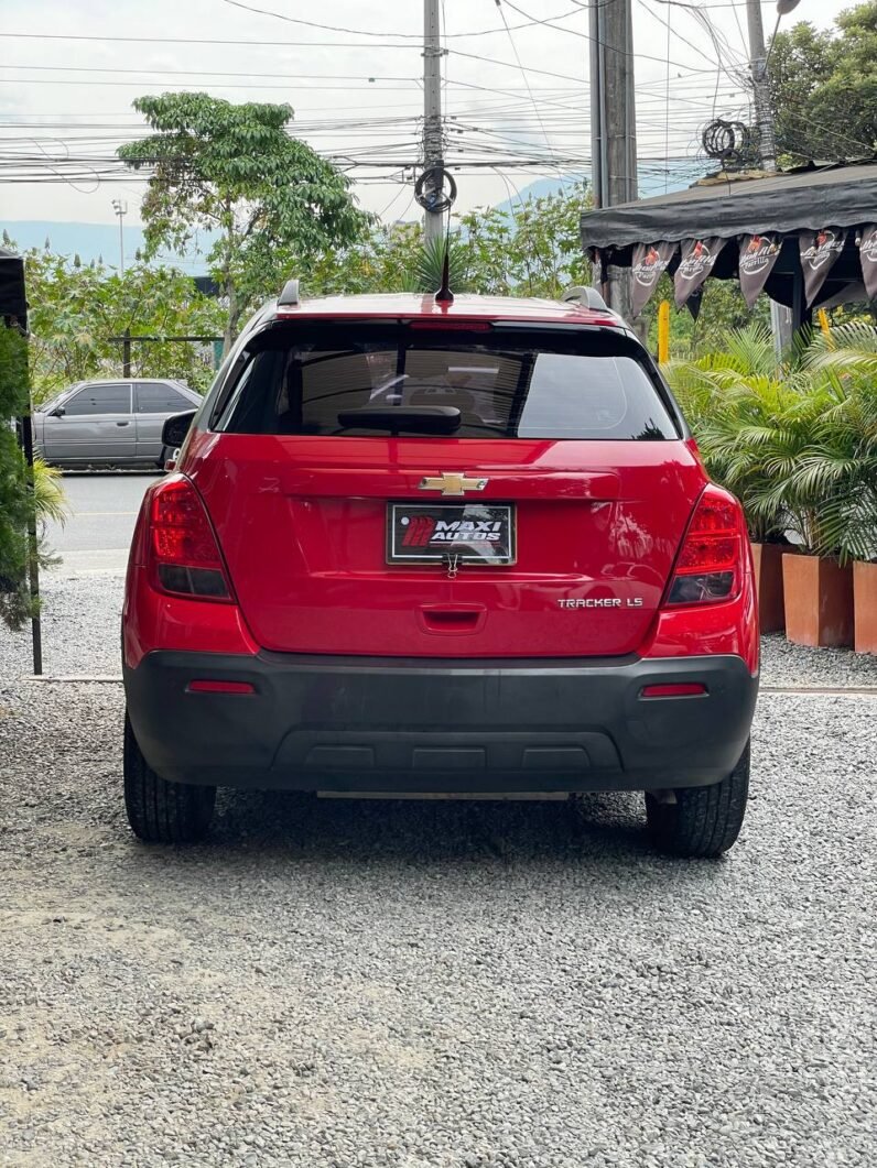 
								CHEVROLET TRACKER LT AT 1.8 full									