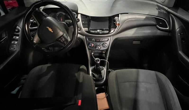 
								CHEVROLET TRACKER LS MT 1.8 4X2 full									