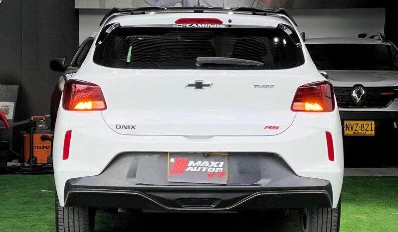 
								CHEVROLET ONIX RS MT HB full									