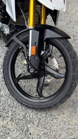 
										BMW G310GS full									