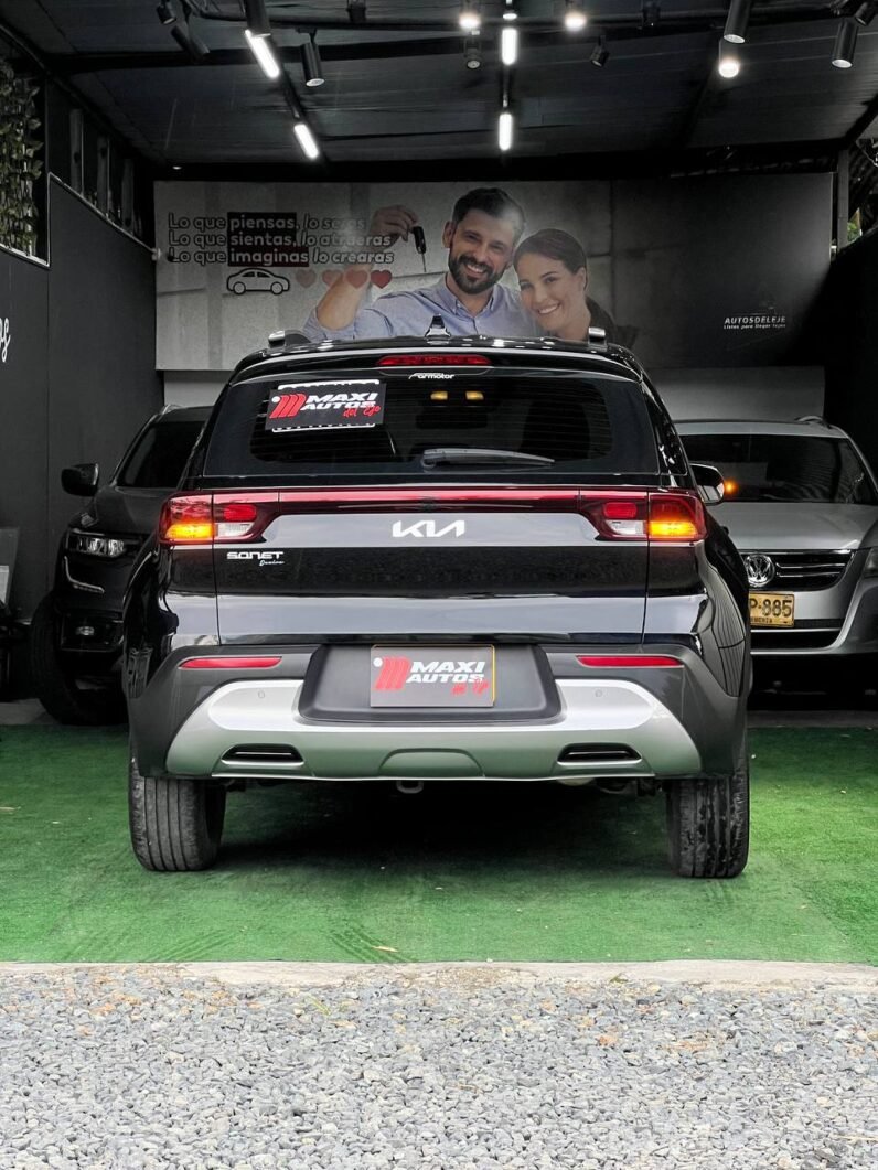 
								KIA SONET DESIRE MT 1.5 full									