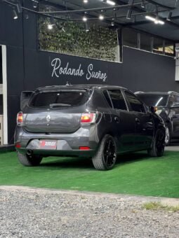 
										RENAULT SANDERO EXPRESSION 1.6 MT full									