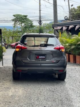 NISSAN KICKS ADVANCE AT 1.6 4X2