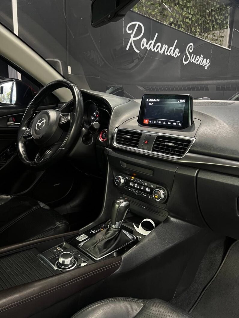 
								MAZDA 3 GRAND TOURING SD full									