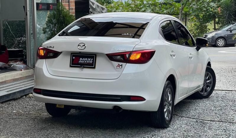 
								MAZDA 2 TOURING SEDAN AT 1.5CC full									