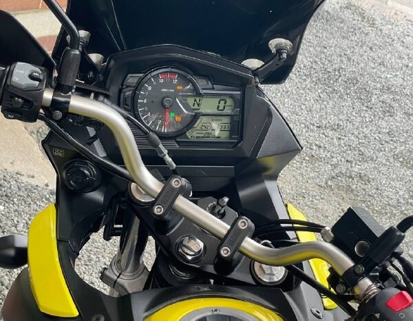 
								SUZUKI DL650 full									