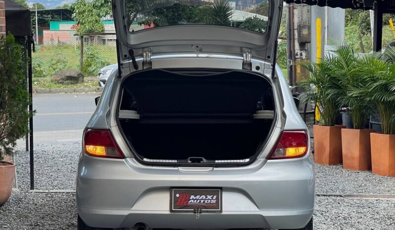 
								VOLKSWAGEN GOL POWER full									