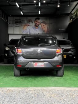 
										RENAULT SANDERO EXPRESSION 1.6 MT full									