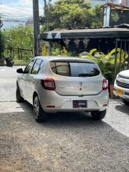 
										RENAULT SANDERO LIFE+ 1.6 MT HB full									