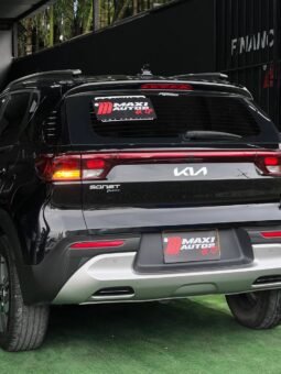 
										KIA SONET DESIRE MT 1.5 full									