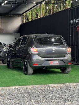 
										RENAULT SANDERO EXPRESSION 1.6 MT full									