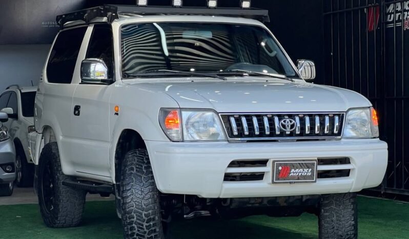 
								TOYOTA PRADO SUMO 2.7 MT 4X4 full									