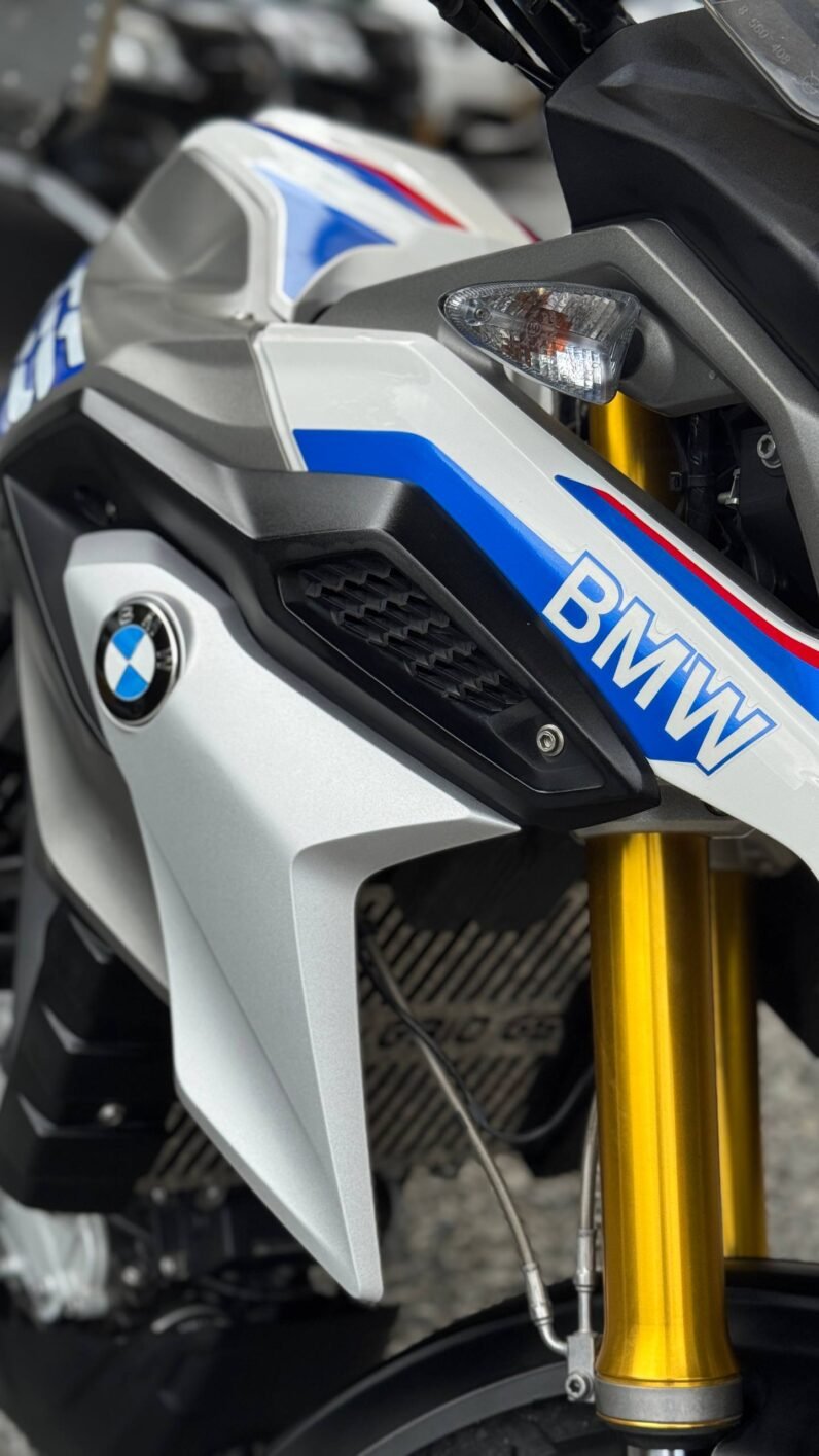 
								BMW G310GS full									