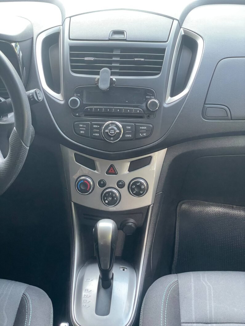 
								CHEVROLET TRACKER LT AT 1.8 full									
