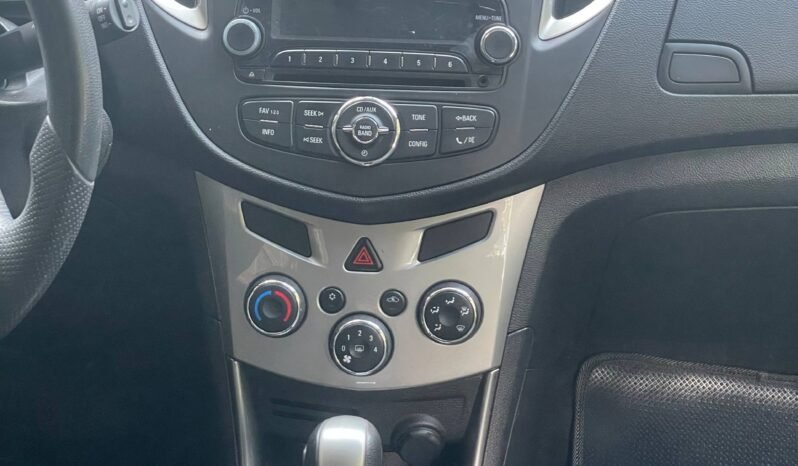 
								CHEVROLET TRACKER LT AT 1.8 full									