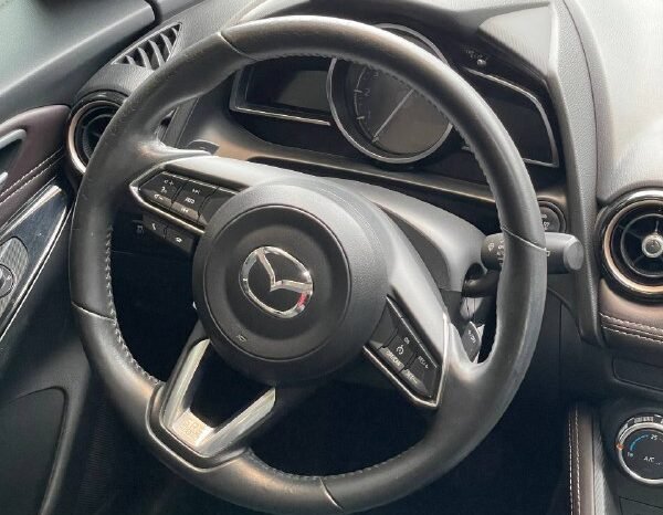 
								MAZDA 2 GRAND TOURING LX 1.5 AT full									
