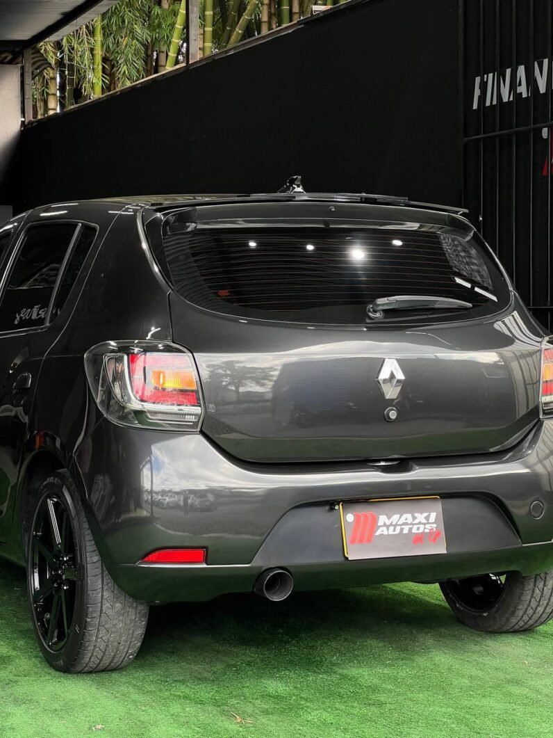 
								RENAULT SANDERO EXPRESSION 1.6 MT full									