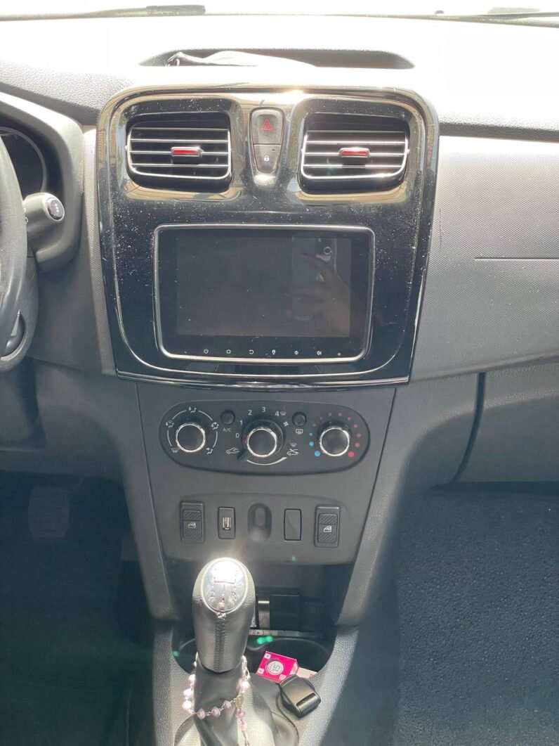
								RENAULT SANDERO LIFE+ 1.6 MT HB full									