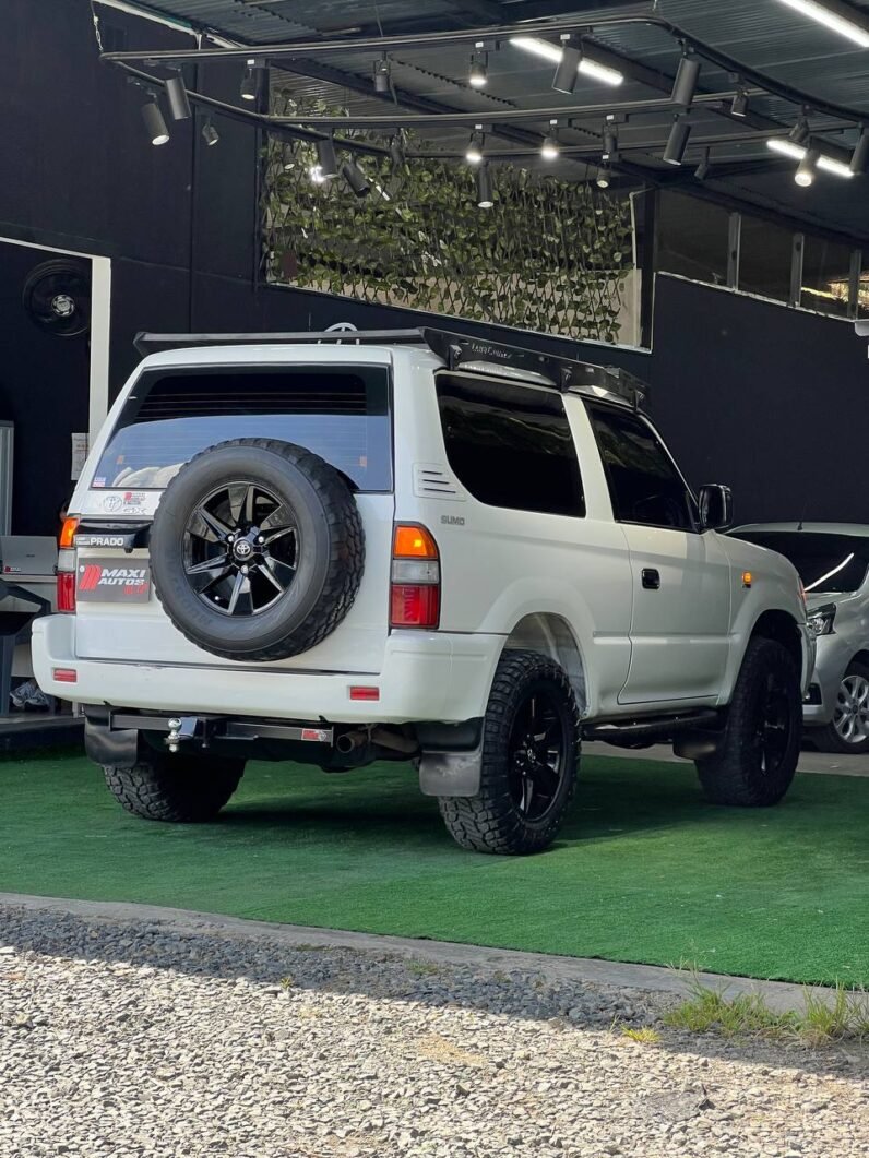 
								TOYOTA PRADO SUMO 2.7 MT 4X4 full									