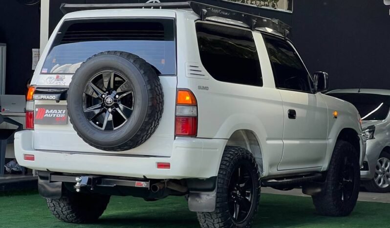 
								TOYOTA PRADO SUMO 2.7 MT 4X4 full									