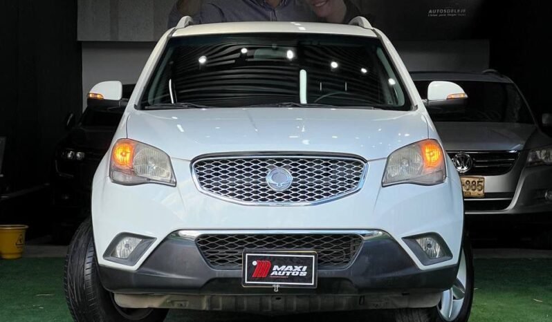 
								SSANGYONG KORANDO C AT 2.0 GASOLINA 4X2 full									