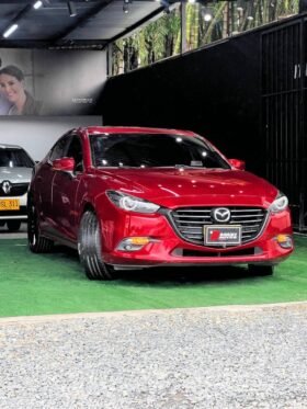 MAZDA 3 GRAND TOURING SD