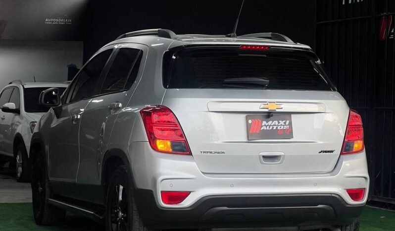 
								CHEVROLET TRACKER LS MT 1.8 4X2 full									