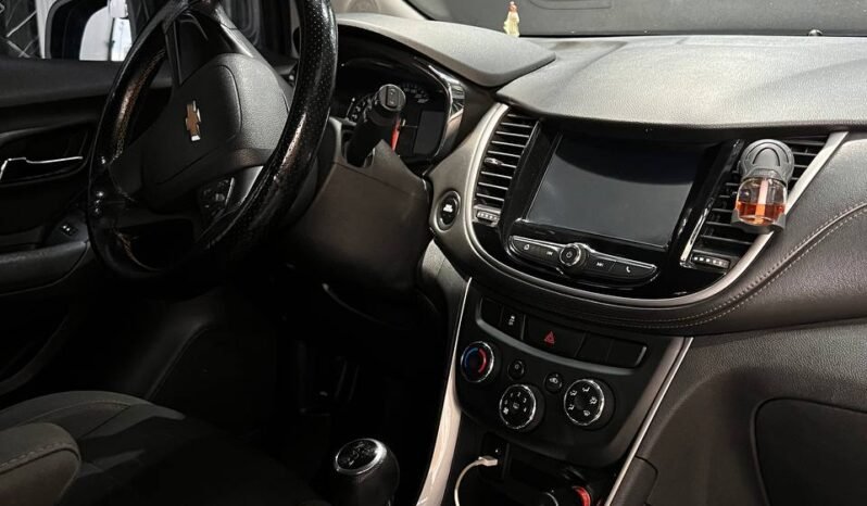 
								CHEVROLET TRACKER LS MT 1.8 4X2 full									