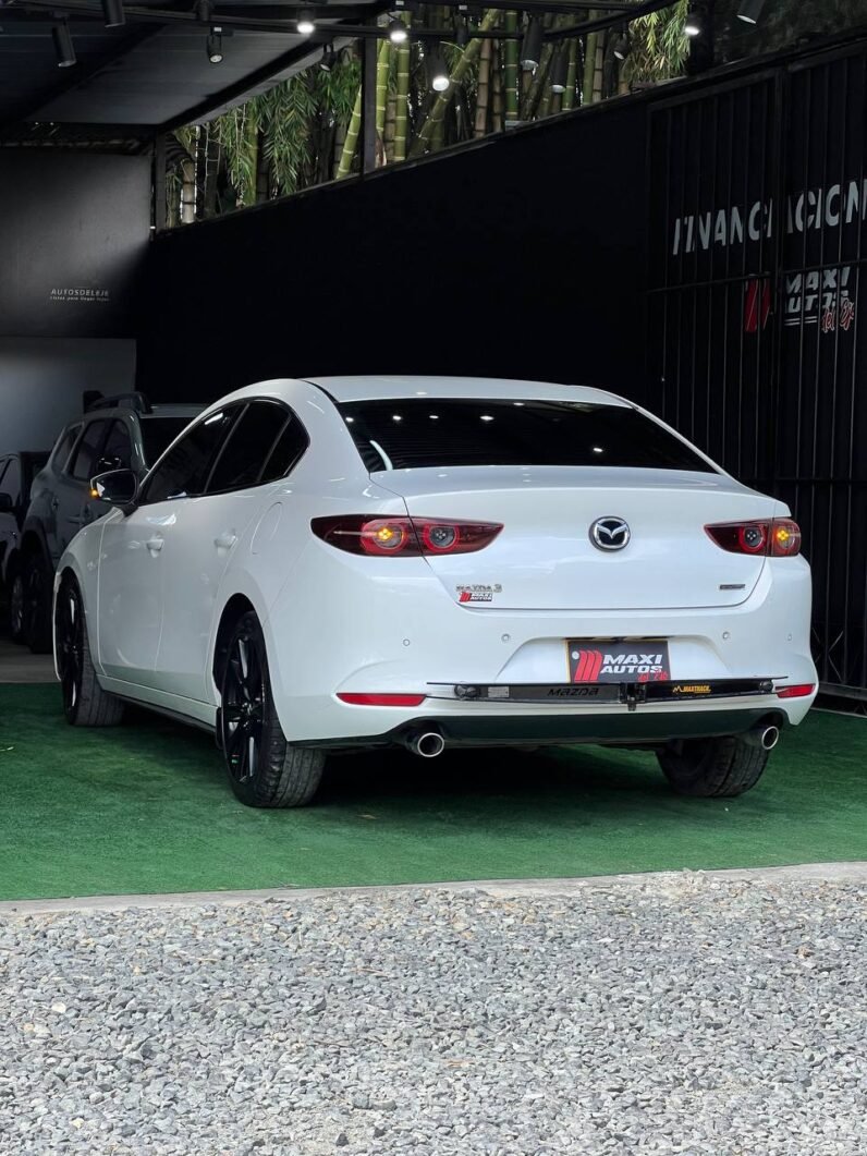 
								MAZDA 3 GRAND TOURING LX 2.5 AT full									
