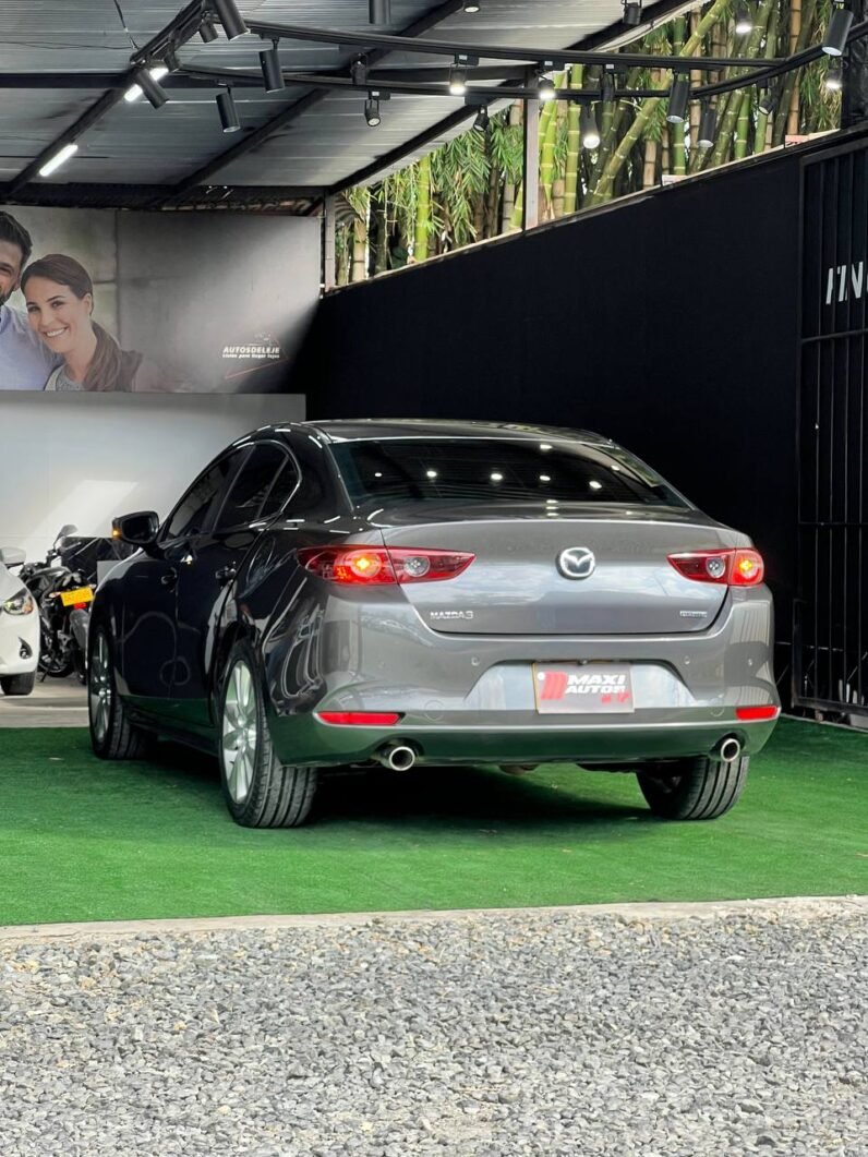 
								MAZDA 3 TOURING SD full									