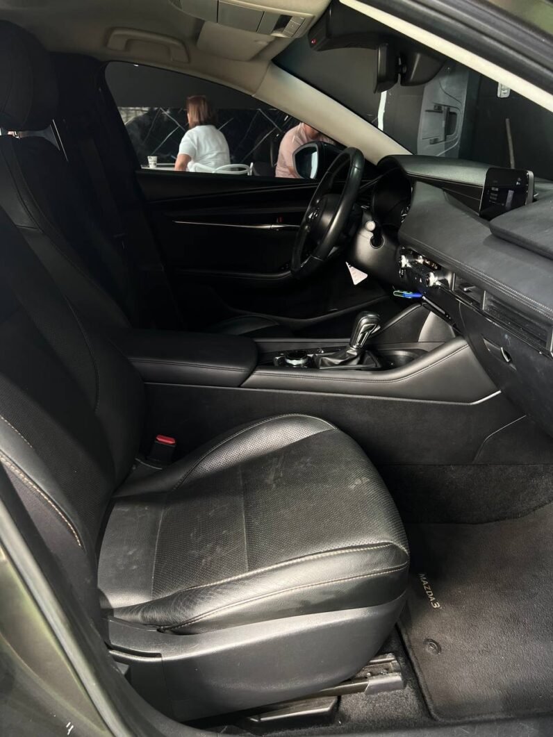 
								MAZDA 3 TOURING SD full									