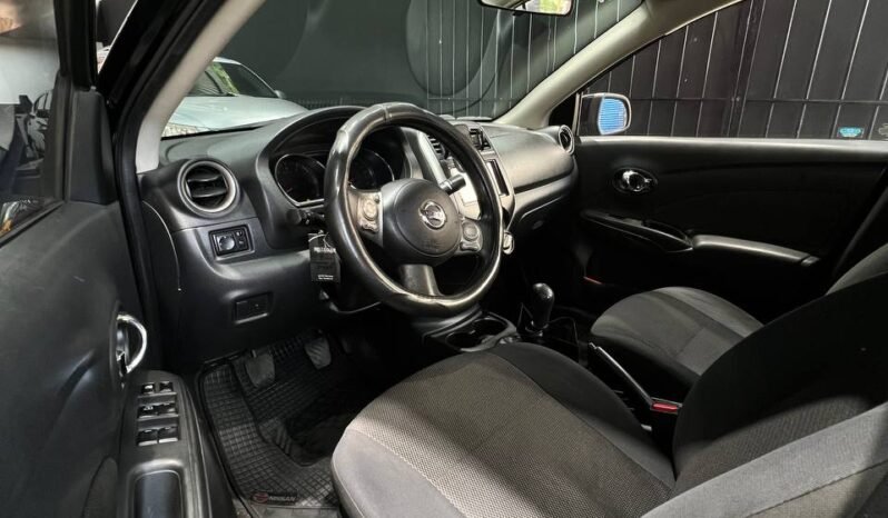
								NISSAN VERSA ADVANCE MT 1.6 SD full									