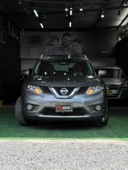 NISSAN X-TRAIL 2.5 AT 4X4 EXCLUSIVE 7PTOS