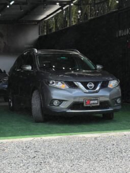 NISSAN X-TRAIL 2.5 AT 4X4 EXCLUSIVE 7PTOS