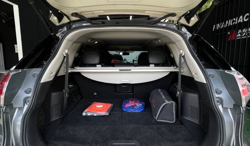 
								NISSAN X-TRAIL 2.5 AT 4X4 EXCLUSIVE 7PTOS full									