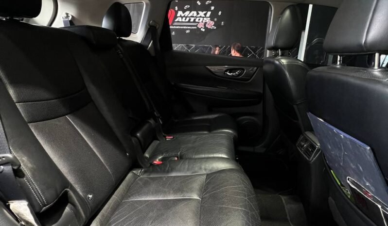 
								NISSAN X-TRAIL 2.5 AT 4X4 EXCLUSIVE 7PTOS full									