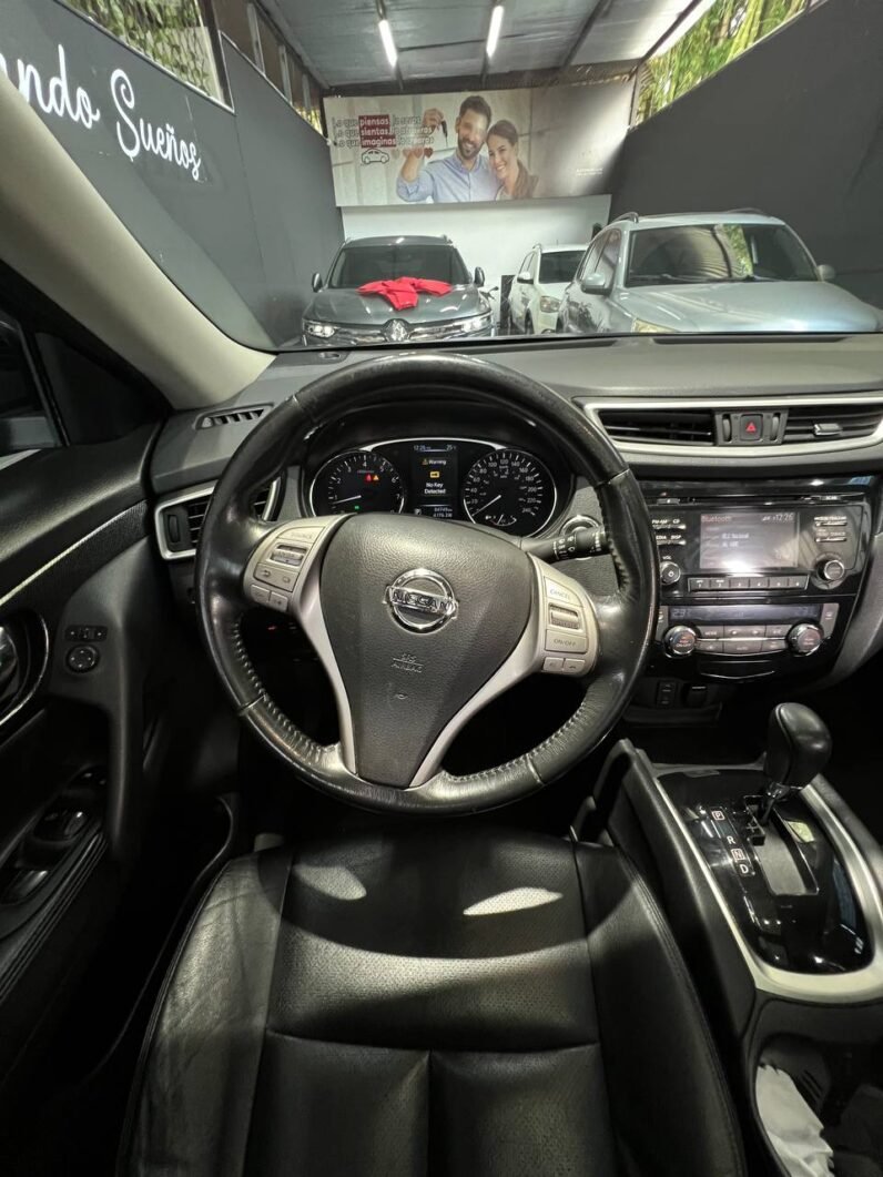 
								NISSAN X-TRAIL 2.5 AT 4X4 EXCLUSIVE 7PTOS full									