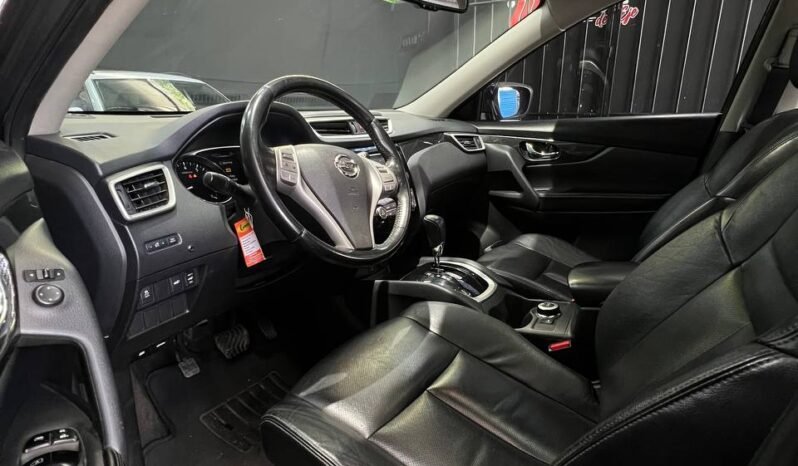 
								NISSAN X-TRAIL 2.5 AT 4X4 EXCLUSIVE 7PTOS full									