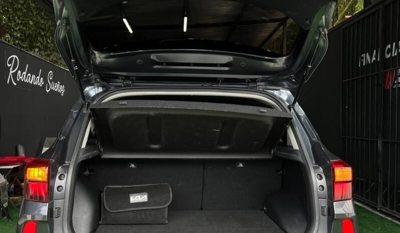 
								KIA SELTOS ZENITH AT 1.6 4×2 full									