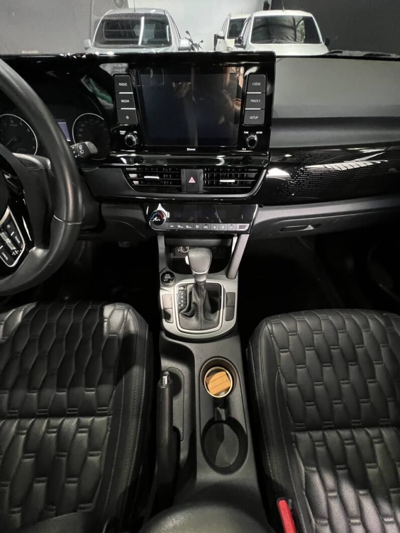
								KIA SELTOS ZENITH AT 1.6 4×2 full									