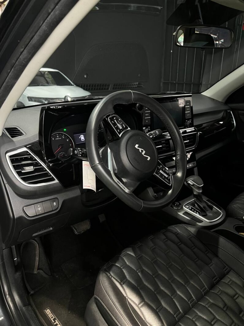 
								KIA SELTOS ZENITH AT 1.6 4×2 full									