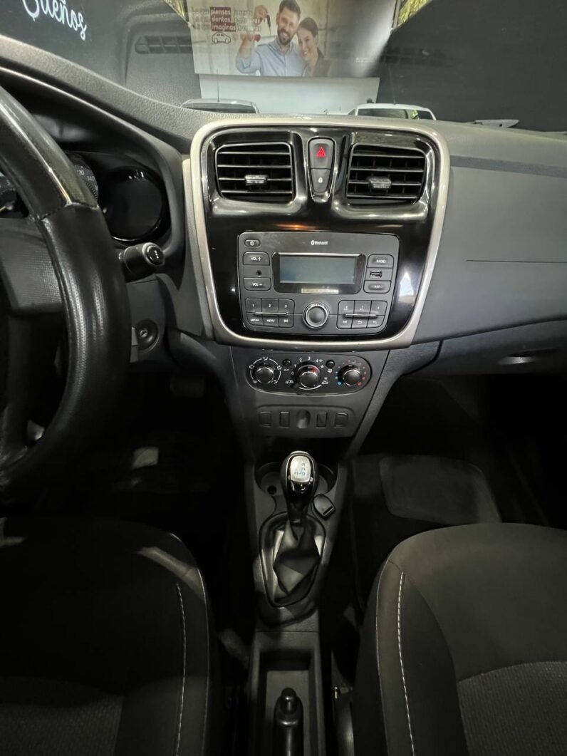
								RENAULT LOGAN EXPRESSION AUT 1.6 full									