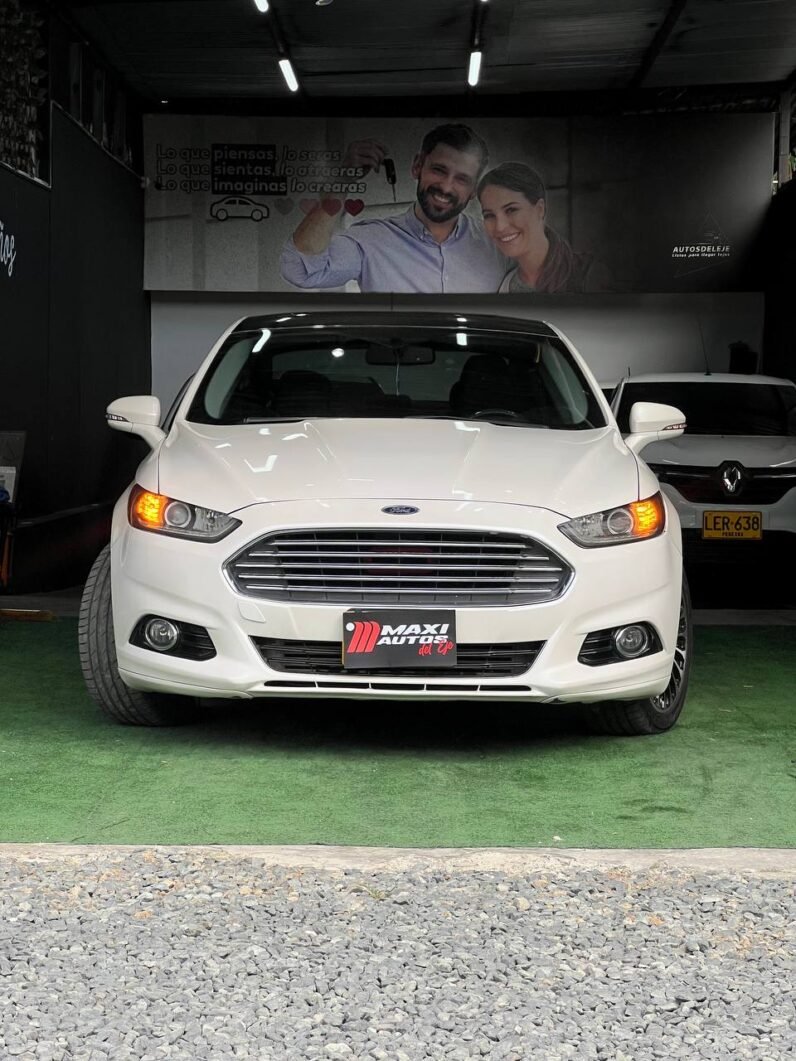 
								FORD FUSION TITANIUM 2.0 TURBO AT full									