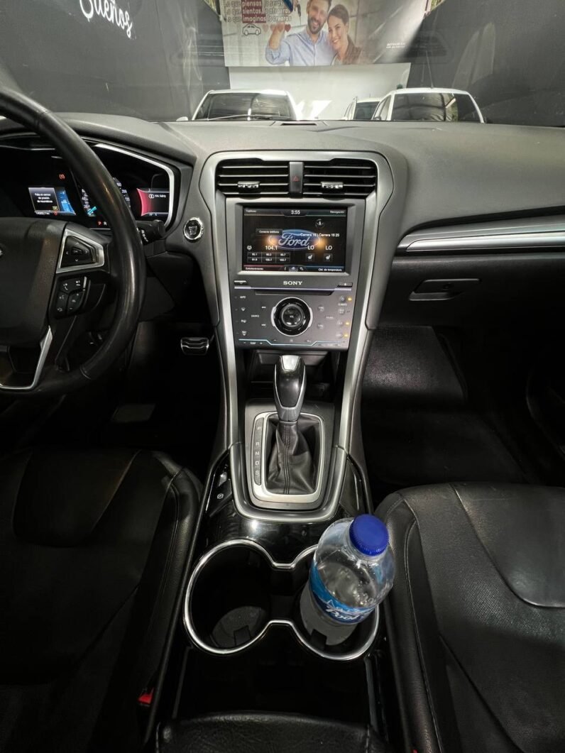 
								FORD FUSION TITANIUM 2.0 TURBO AT full									