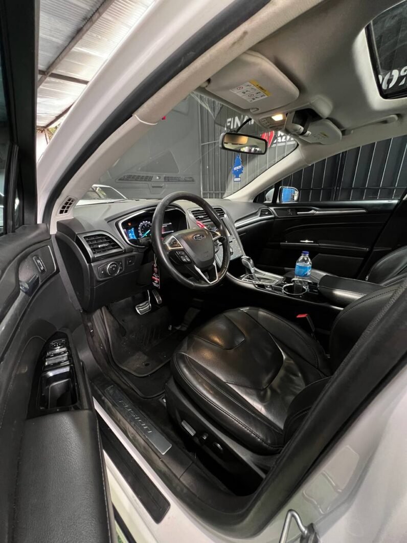 
								FORD FUSION TITANIUM 2.0 TURBO AT full									
