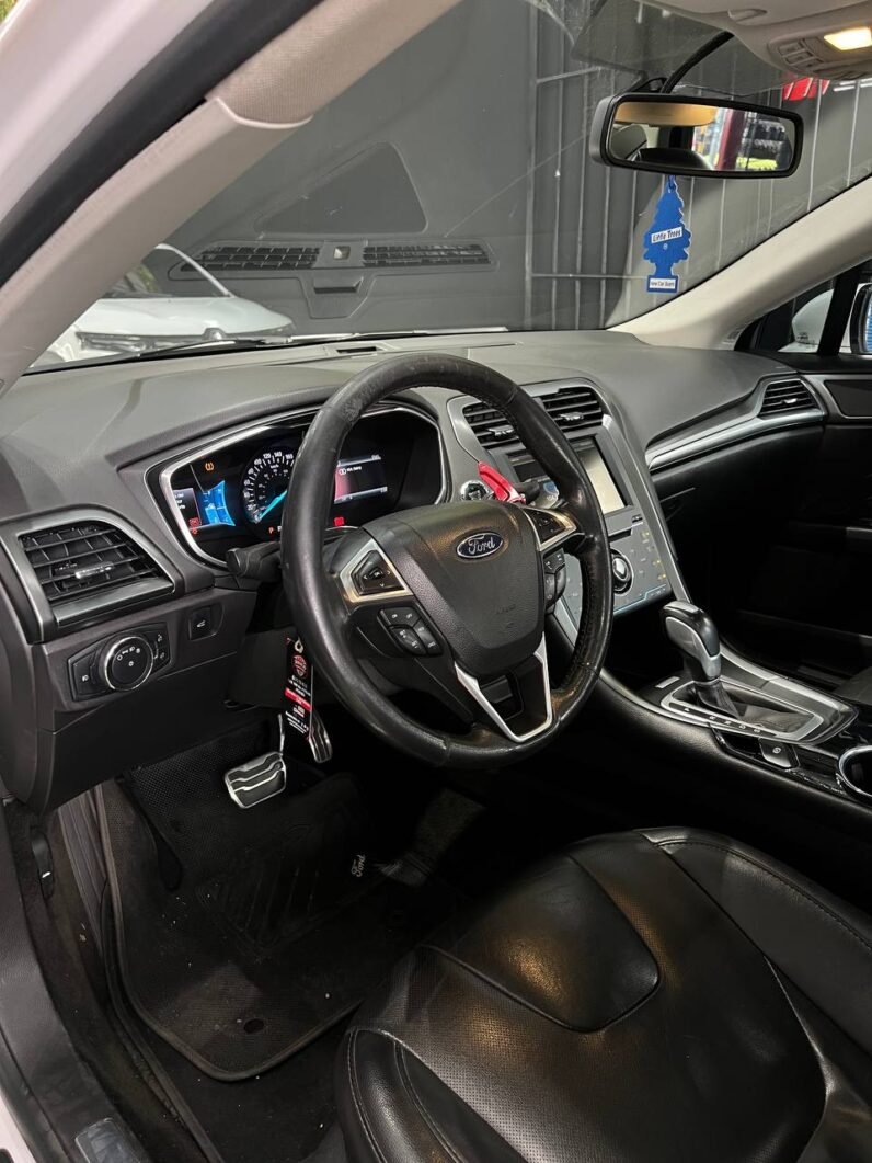 
								FORD FUSION TITANIUM 2.0 TURBO AT full									