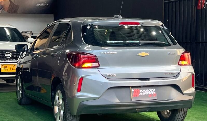 
								CHEVROLET ONIX TURBO PREMIER 1.0 HB full									