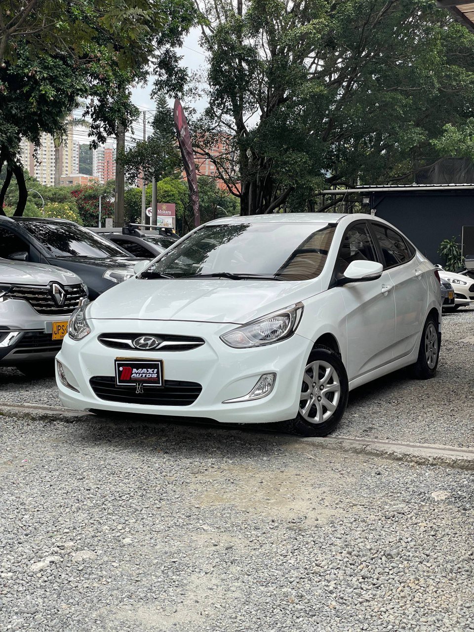 HYUNDAI ACCENT I25 MT 1.6 SD